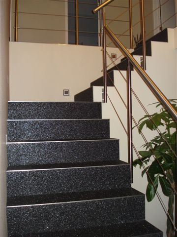Steentapijt trappen