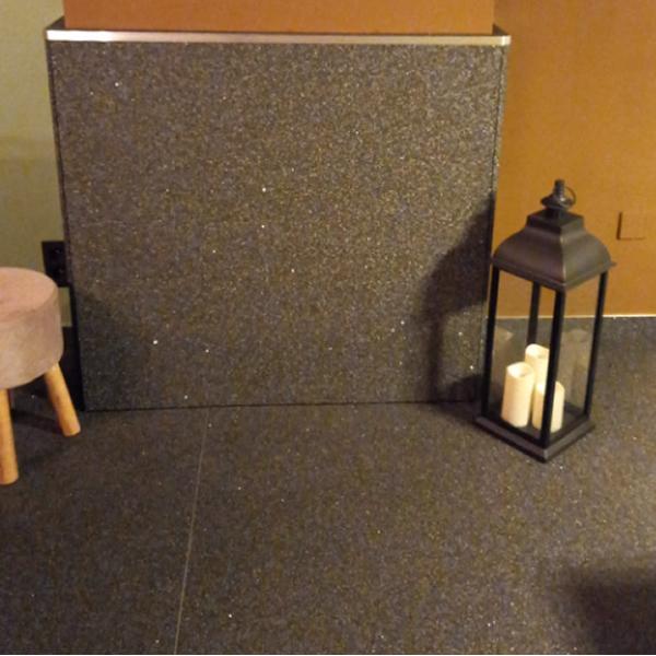 Schoorsteen — bekleed met steentapijt — na